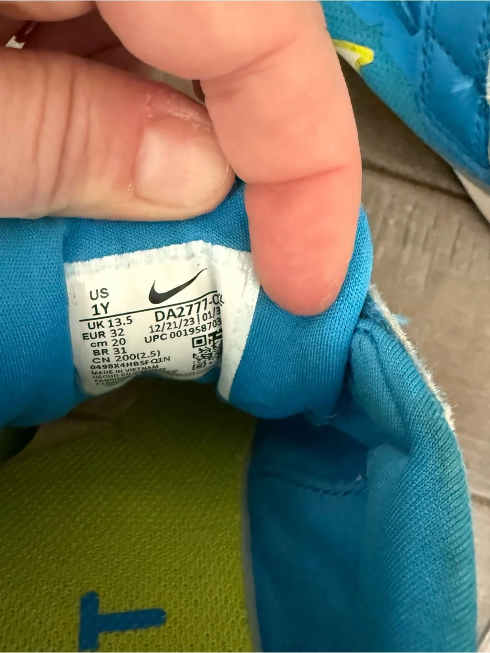 Nike Star Runner 3 DA2777-009 GREY/BLUE Size 1Y Kids Boys Youth Sneakers